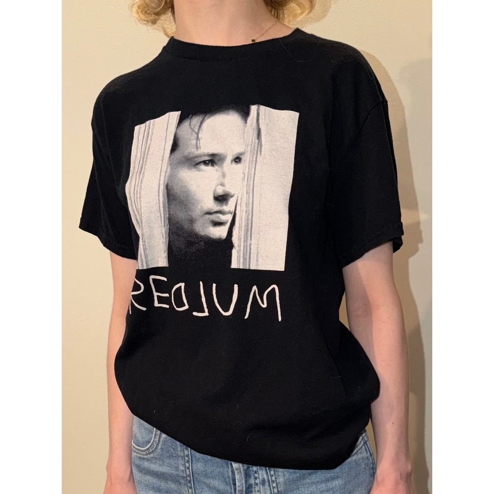 Feels So Good X-Files Mulder Redrum Graphic T-Shirt Black Crewneck Tee